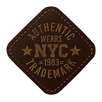 Authentic Wears NYC, braun, 3 x 3 cm